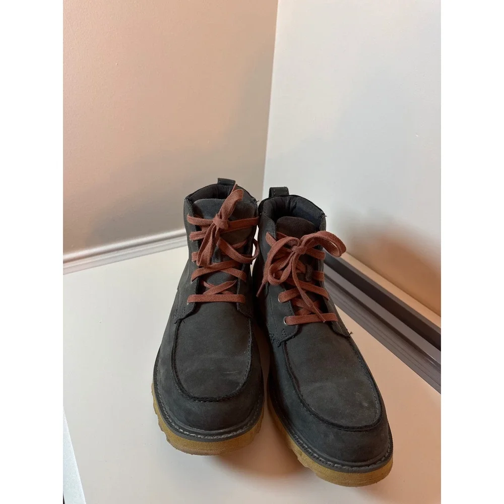 Sorel Madson Moc Toe Boots Mens 10.5 Grey Waterproof Leather NM2788-028 Gum Sole